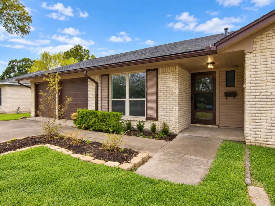 10323 Winding Trail Road, La Porte, TX 77571 - #3