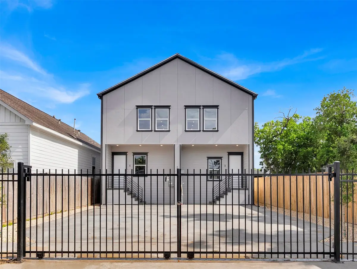 1311 E 33rd Street, Houston, TX 77022 - #1