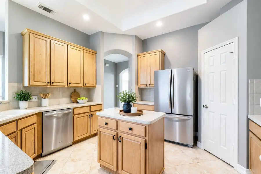 18810 Walden Forest Drive, Humble, TX 77346 - #2