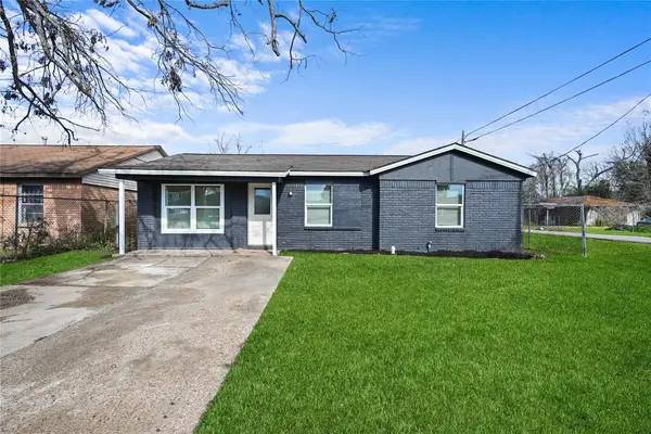 3819 King Street, Houston, TX 77026
