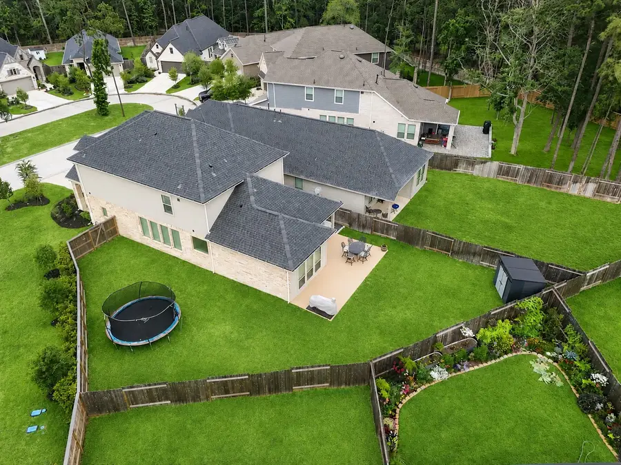 304 Mullins Court, Montgomery, TX 77316 - #2