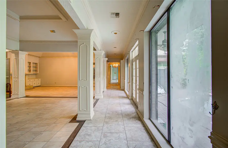 9712 Longmont Drive, Houston, TX 77063 - #3