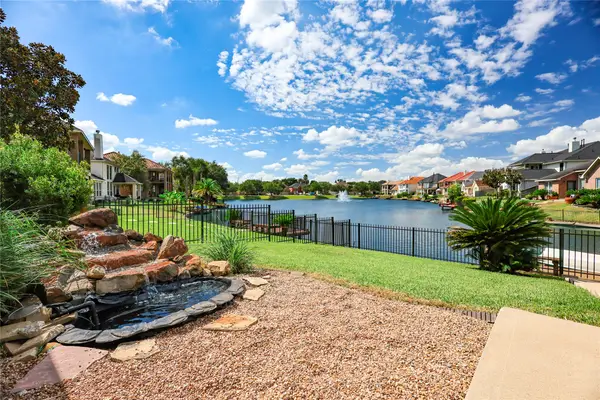 2918 Lake Villa Drive, Missouri City, TX 77459