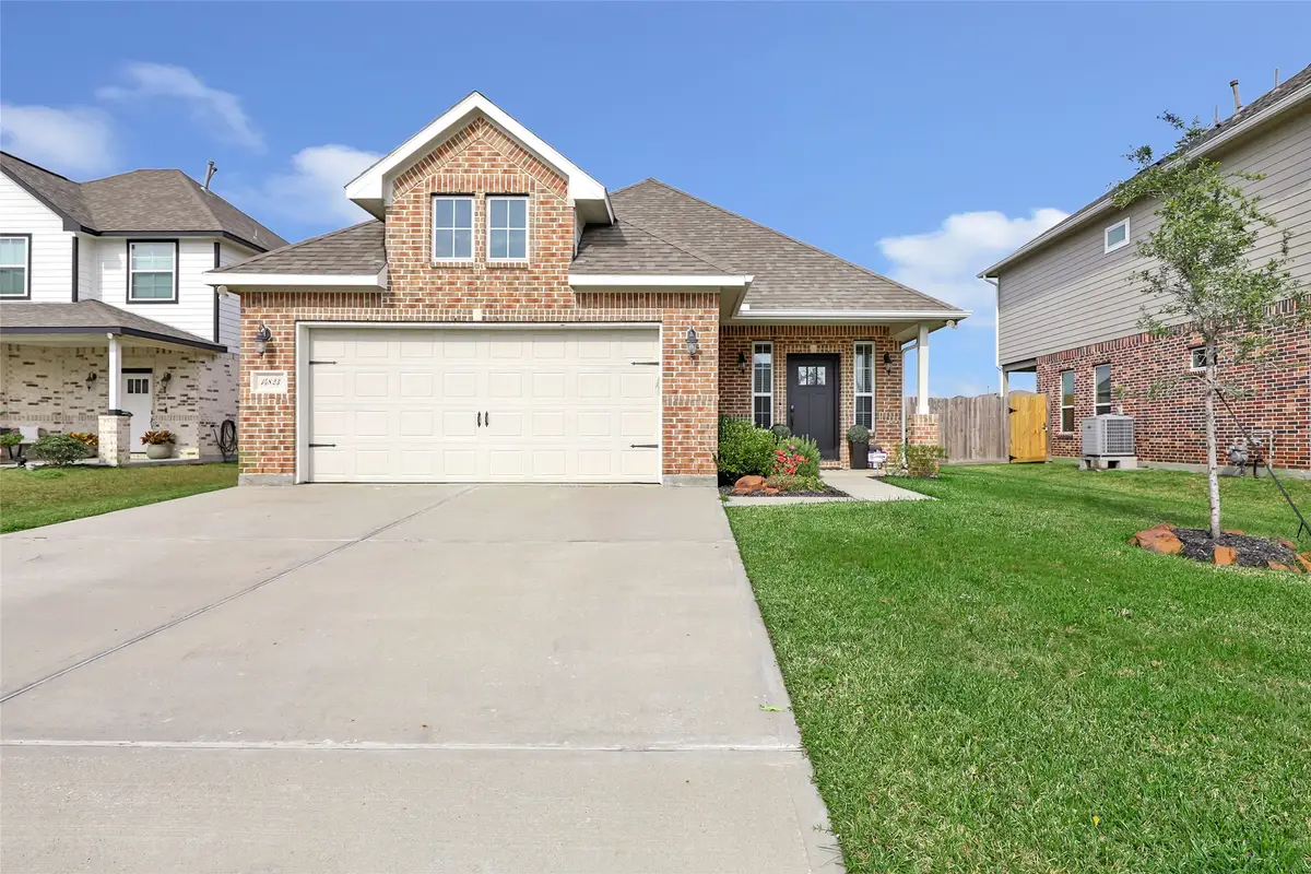 14823 Big Pine Lane, Baytown, TX 77523 - Image #1