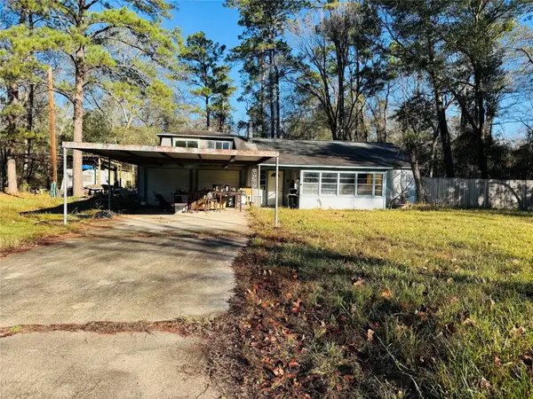 136 Magnolia Lane, Conroe, TX 77304