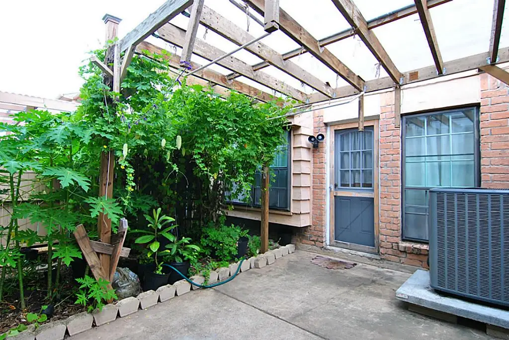 7040 Jetty Lane, Houston, TX 77072 - Image #1