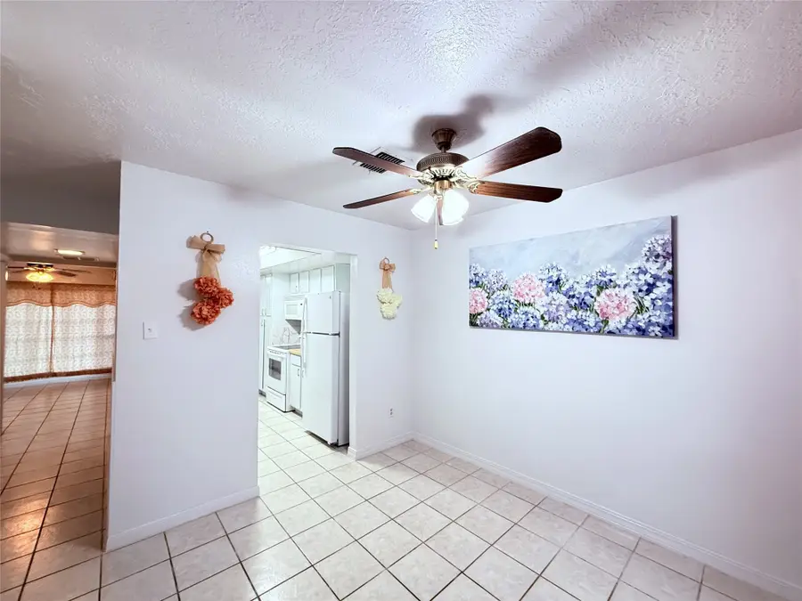 7040 Jetty Lane, Houston, TX 77072 - Image #2