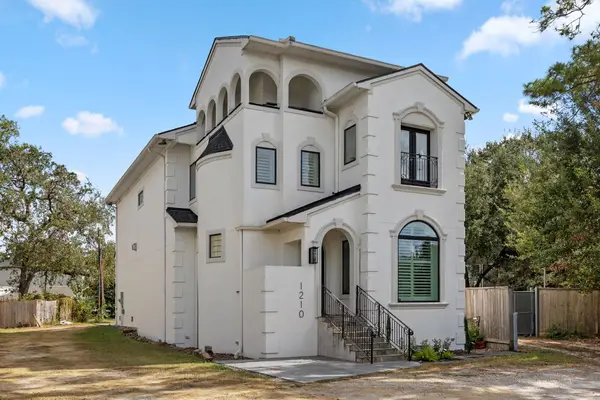 1210 Parkerhaven Court, Houston, TX 77008