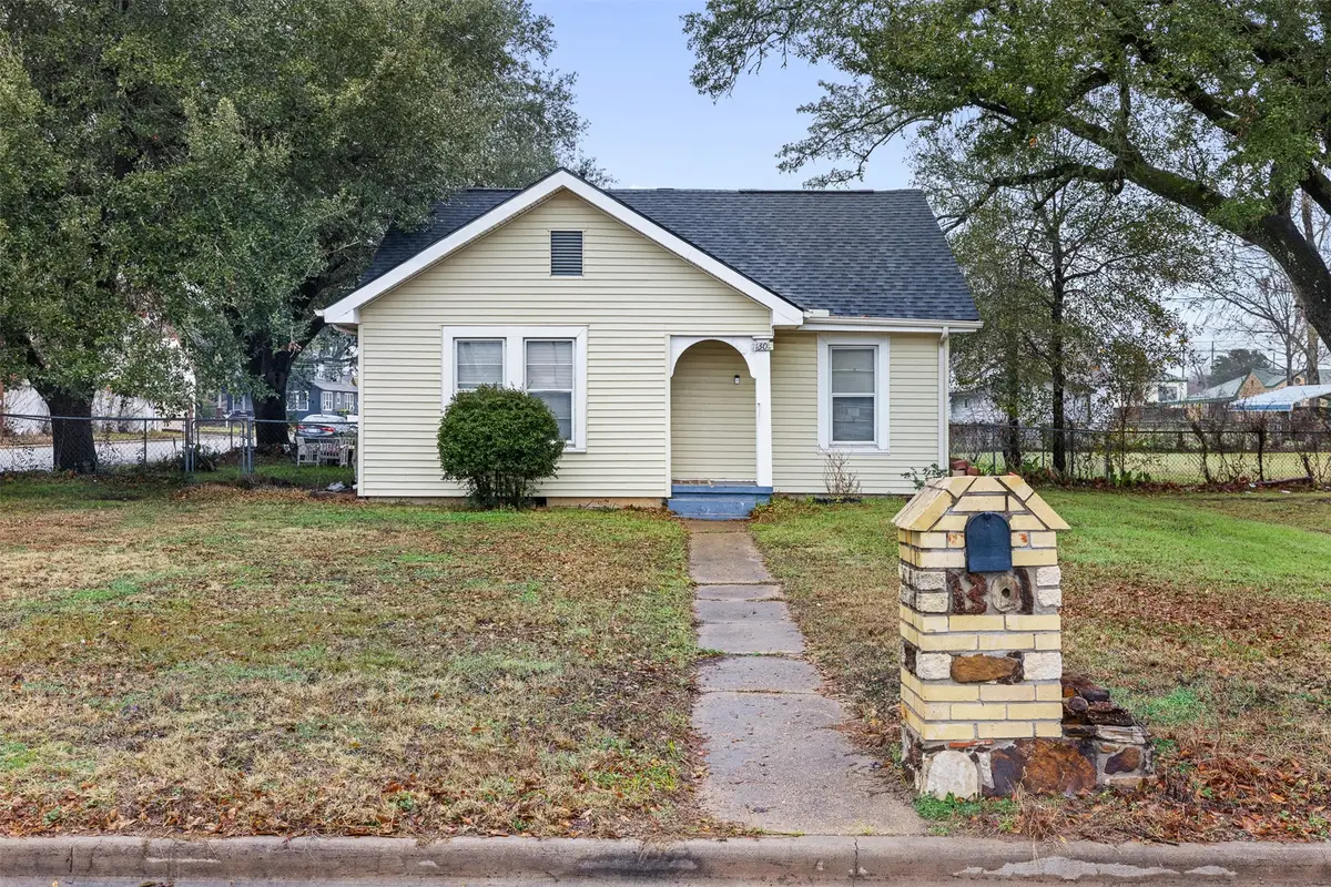 1301 Cedar Street, Hearne, TX 77859 - Image #1