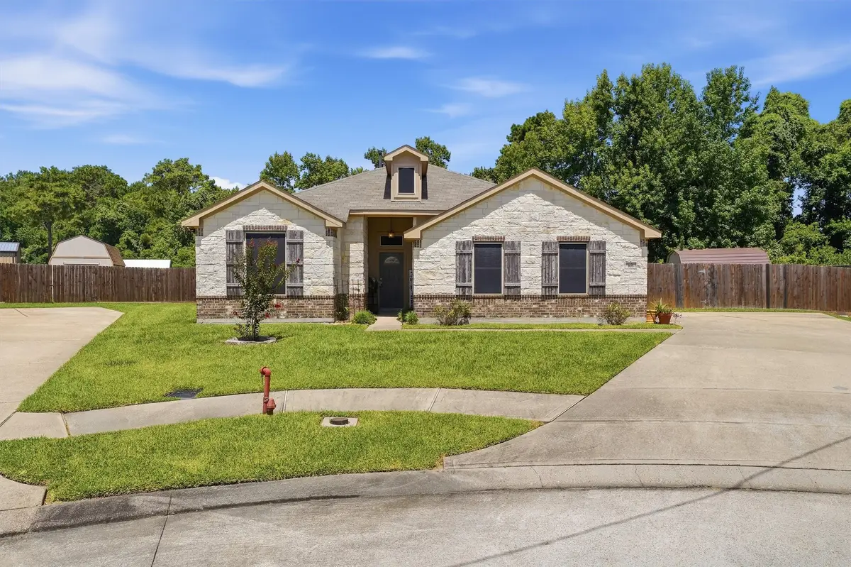 105 Jessica Drive, Dayton, TX 77535 - #1