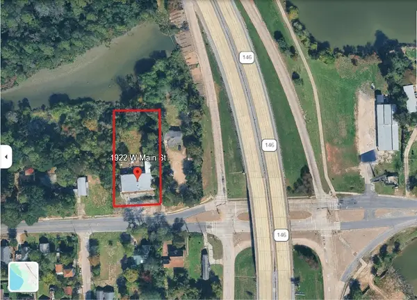 1922 W Main Street, Baytown, TX 77520