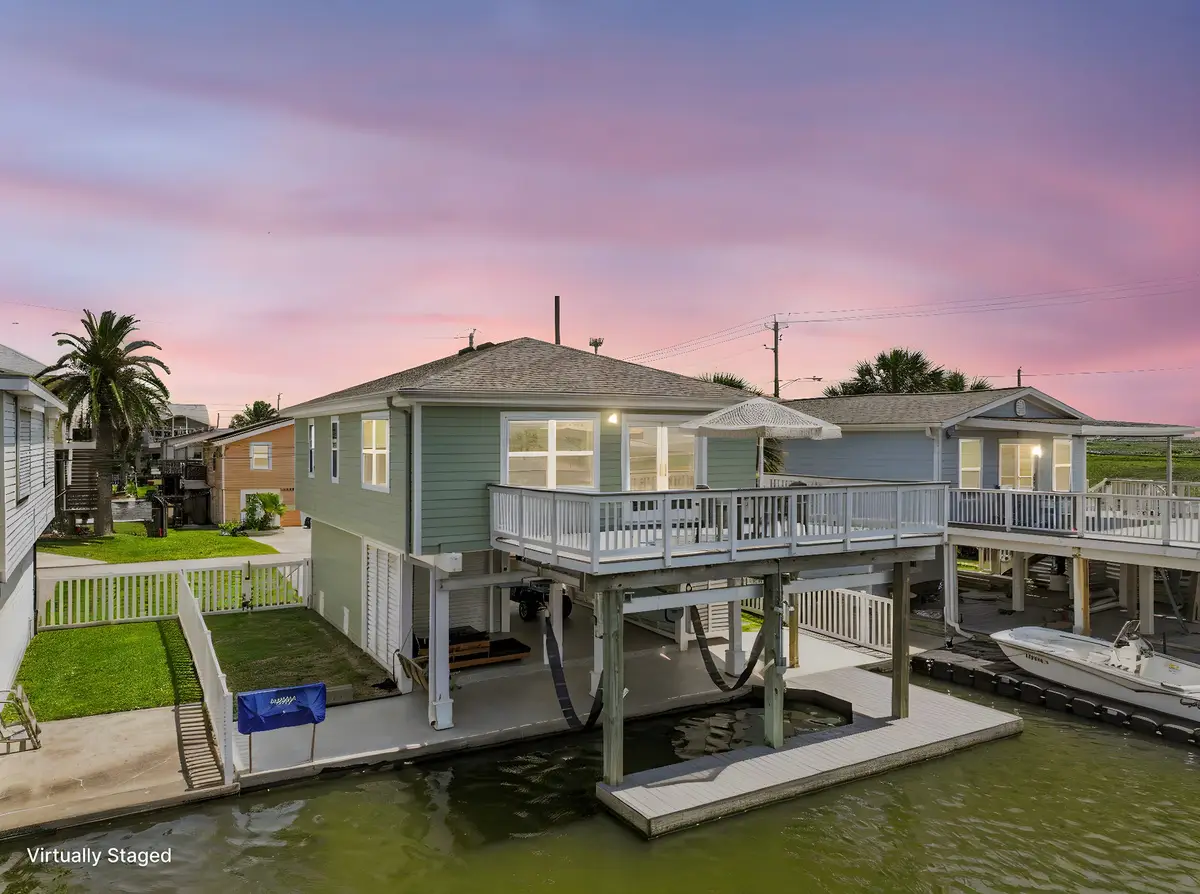 16716 Tahiti Way, Galveston, TX 77554 - Image #1