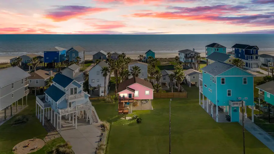 11213 Beard Drive, Galveston, TX 77554 - Image #2