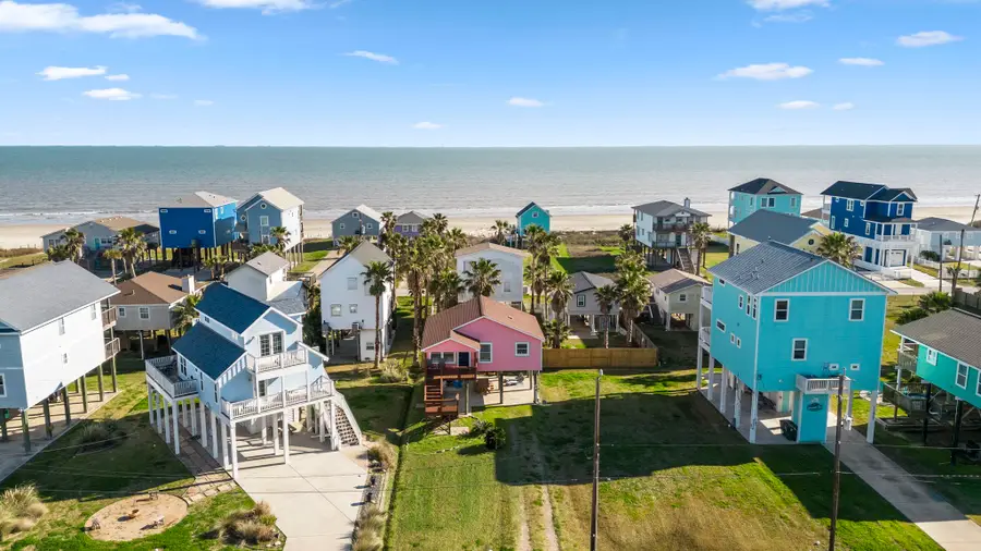 11213 Beard Drive, Galveston, TX 77554 - Image #3