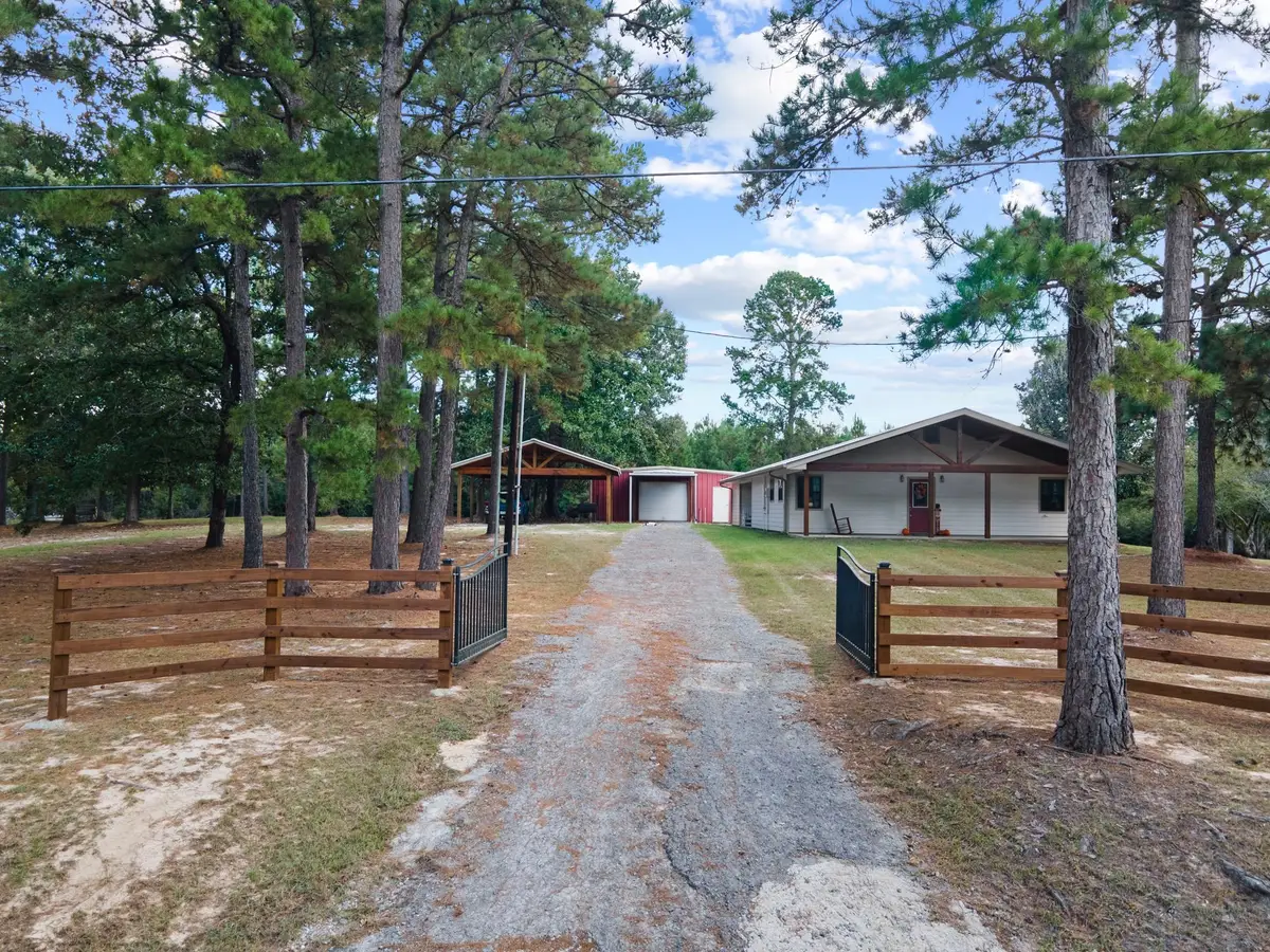 398 County Road 3255, Colmesneil, TX 75938 - Image #1