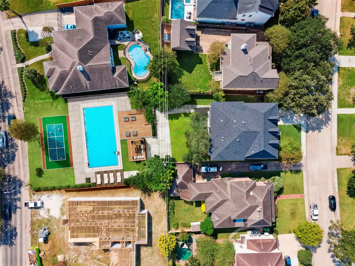 3735a Tartan Lane, Houston, TX 77025 - Image #1