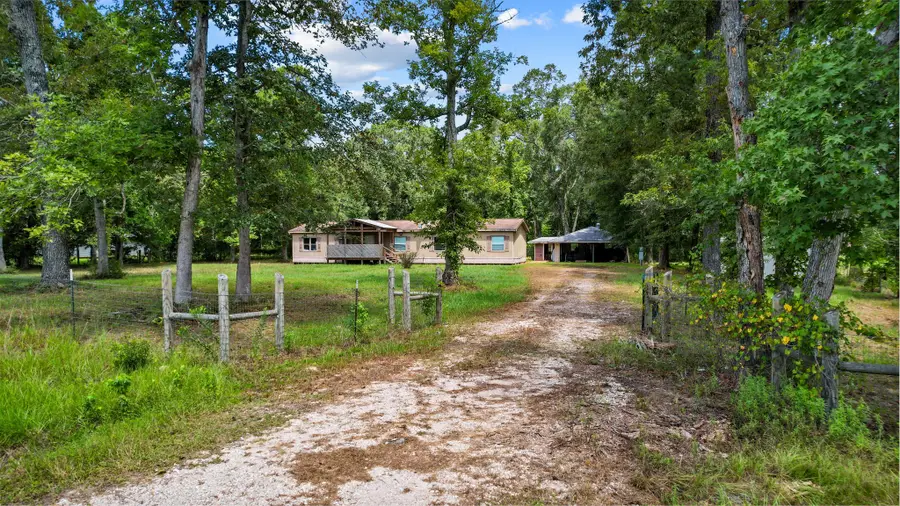 863 County Road 3141 E, Cleveland, TX 77327 - #3