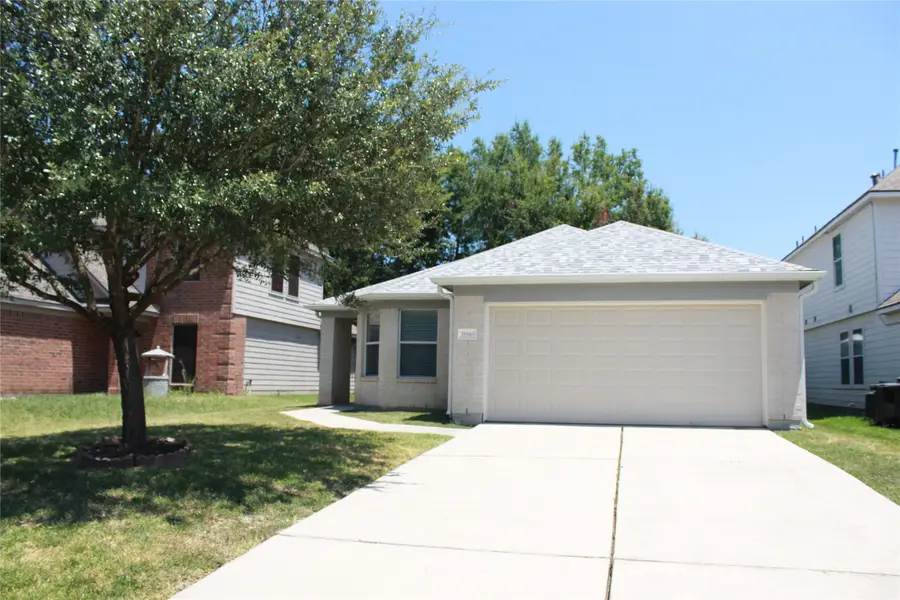 16945 Scenic Knoll, Conroe, TX 77385 - #2