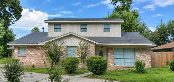 17920 Wild Oak Drive, Houston, TX 77090