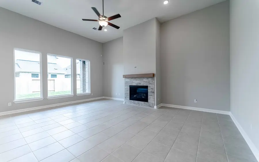 801 Wormwood Drive, League City, TX 77573 - Image #3