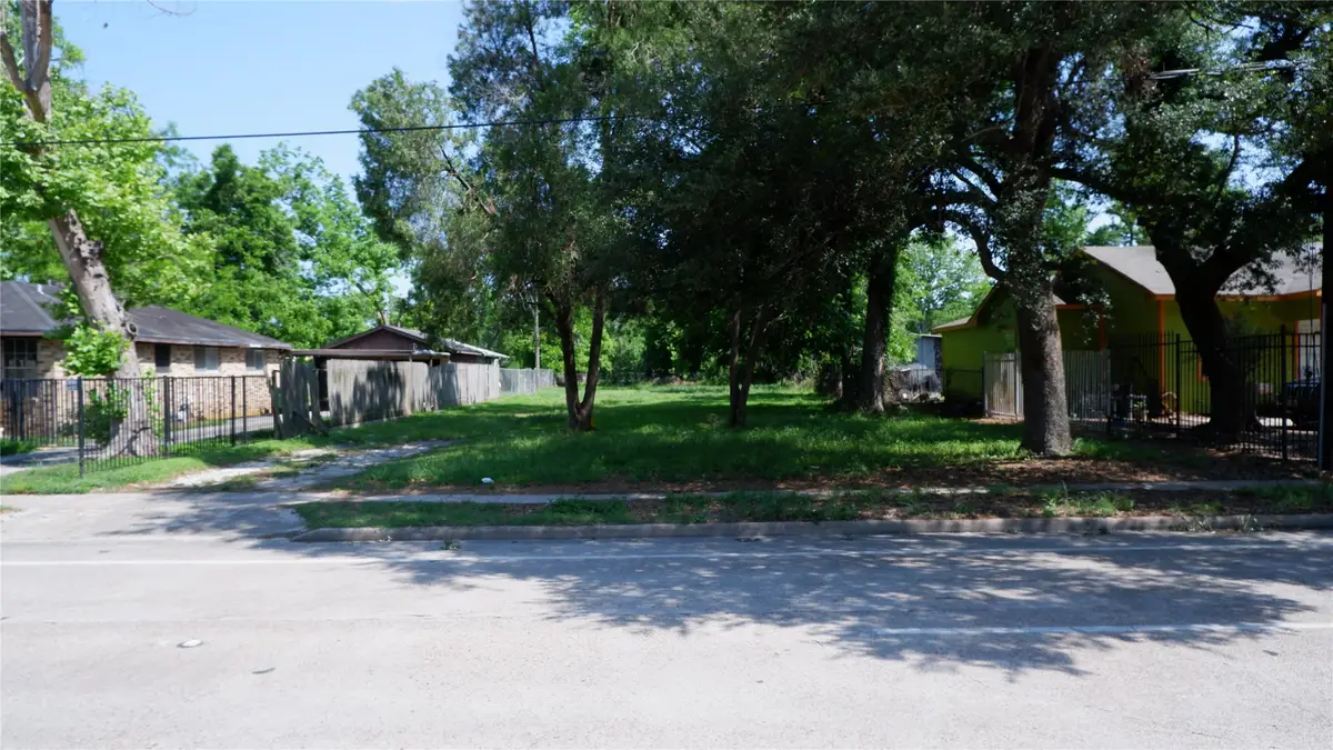 4811 Cavalcade Street, Houston, TX 77026 - #1