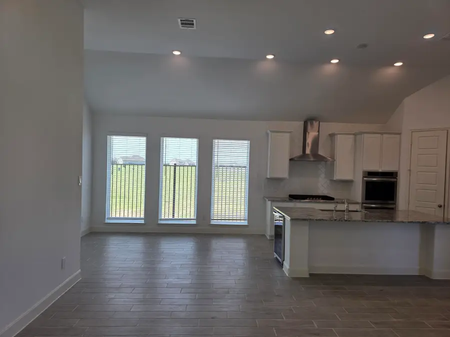 2702 Ballast Green Drive, Texas City, TX 77568 - Image #3