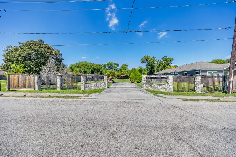 6431 De Priest Street, Houston, TX 77091 - #2