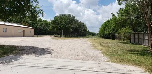 2738 Deborah Street, Stafford, TX 77477