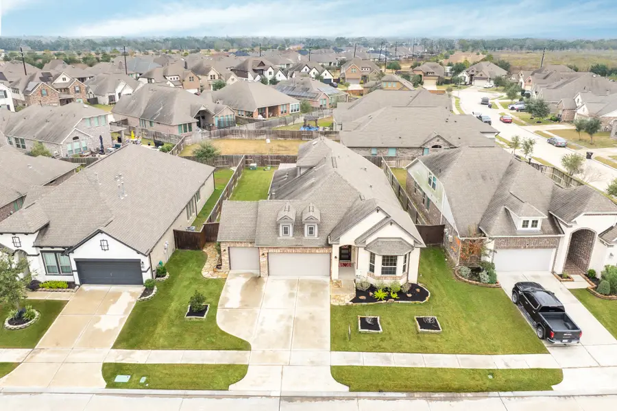 10215 Lewis Lane, Iowa Colony, TX 77583 - Image #2