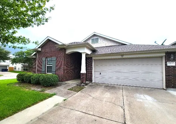 3301 Clover Hill Lane, Texas City, TX 77591