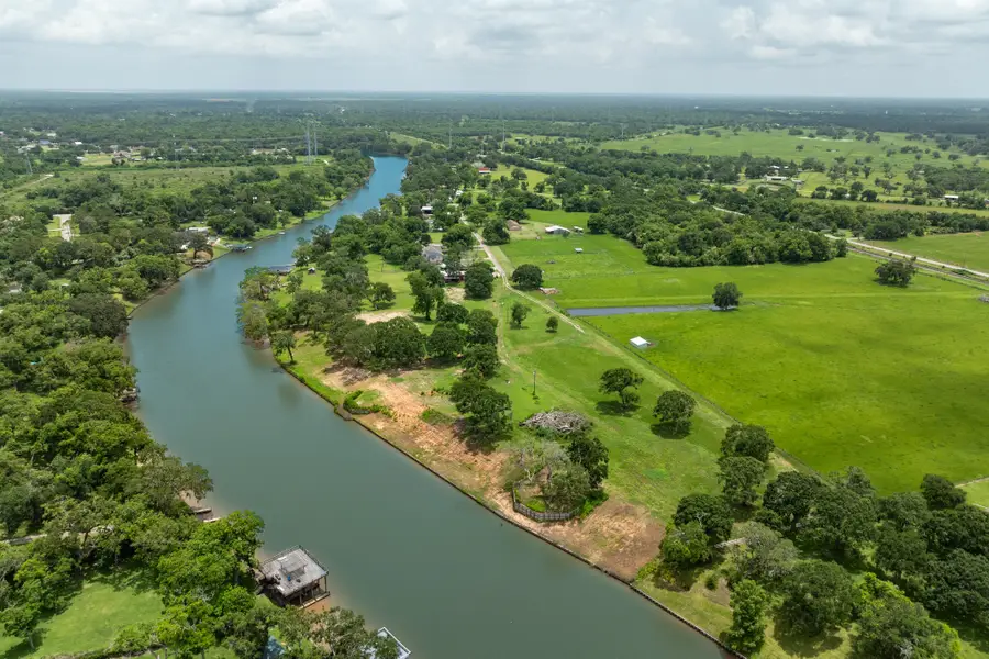 4 County Road 344, Sweeny, TX 77480 - #3