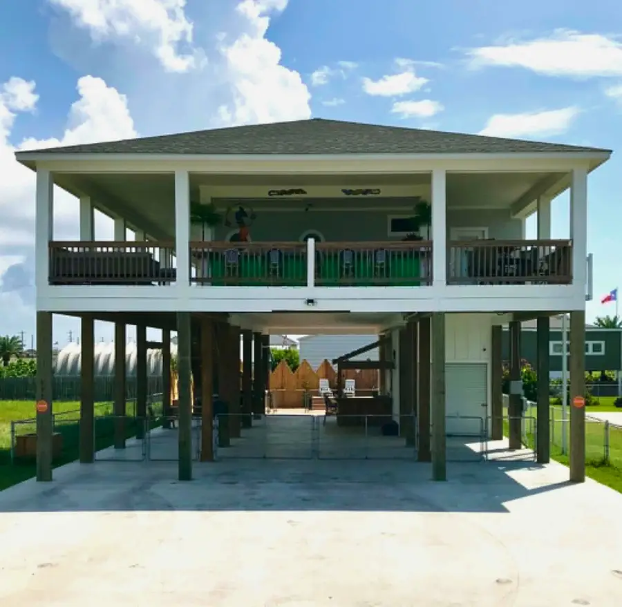 952 Sandollar, Crystal Beach, TX 77650 - #3
