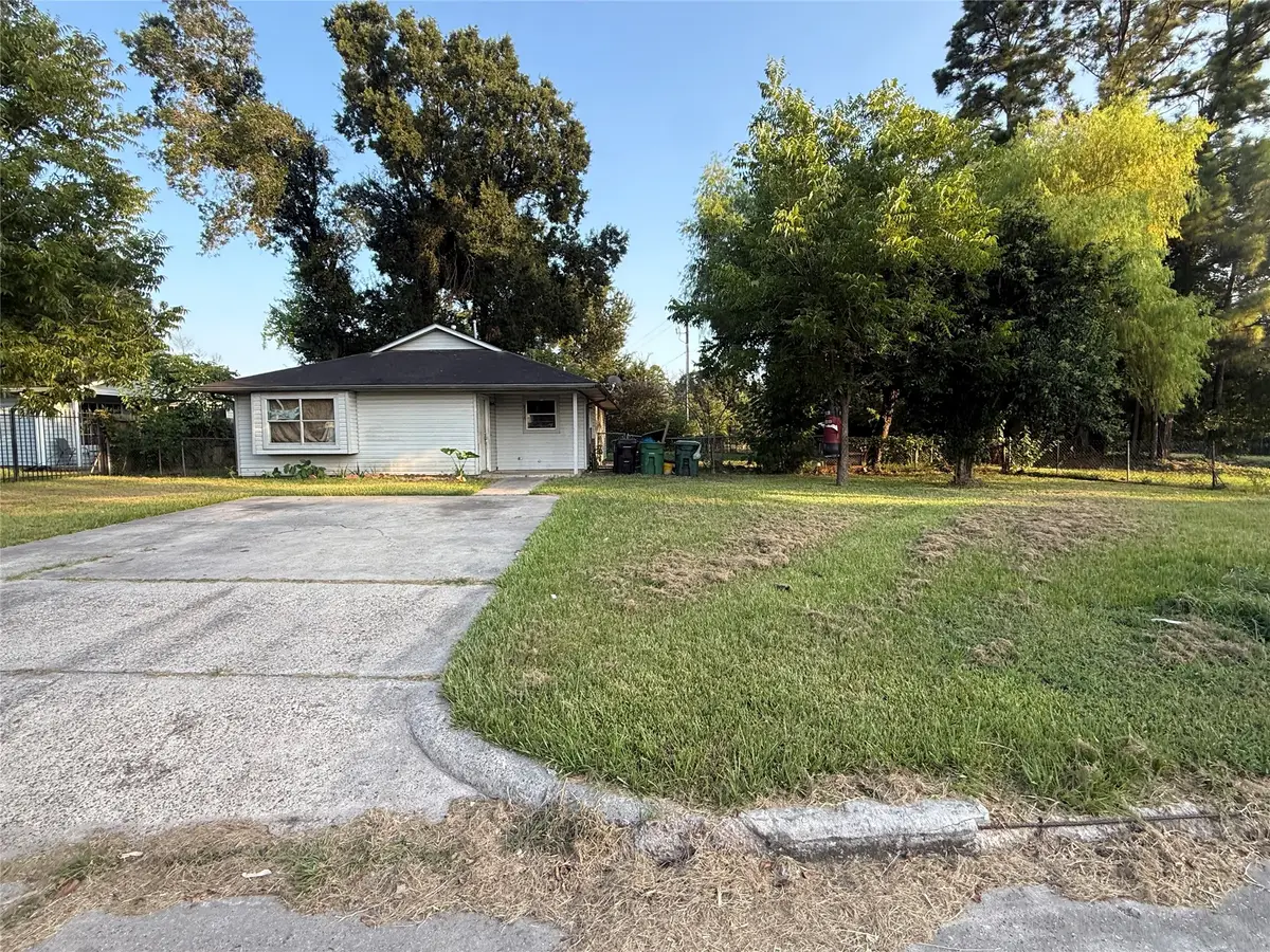 9318 Sterlingshire Street, Houston, TX 77078 - #1