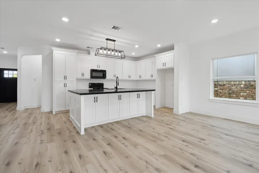 6319 Ivyknoll Drive, Houston, TX 77035 - Image #3