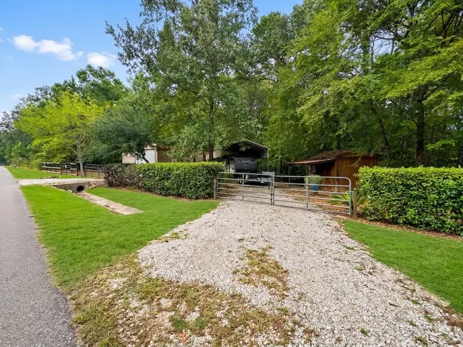1190 Hidden Oaks Drive, Point Blank, TX 77364 - #2