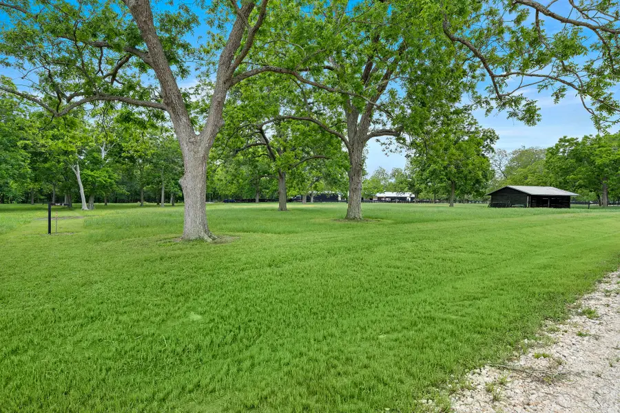 32927 Southern Manors Drive, Fulshear, TX 77441 - Image #2