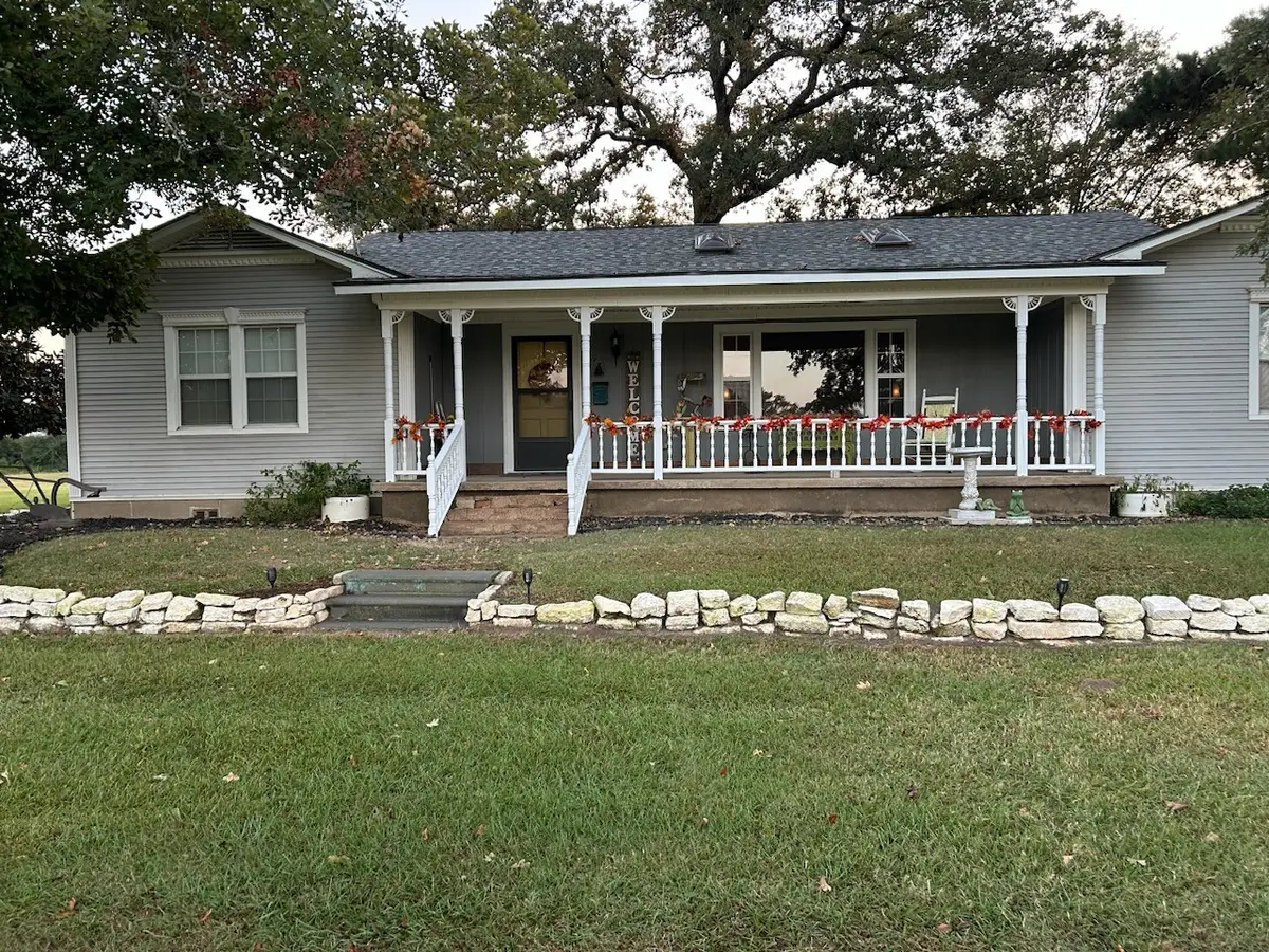 359 Salmon Lake Rd, Grapeland, TX 75844 - Image #1