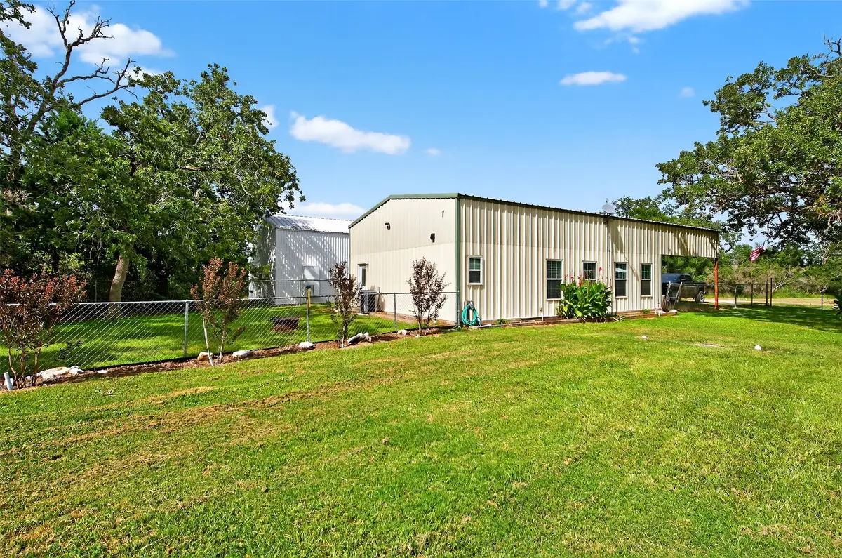 409 Ripple Creek Lane, Somerville, TX 77879 - Image #1