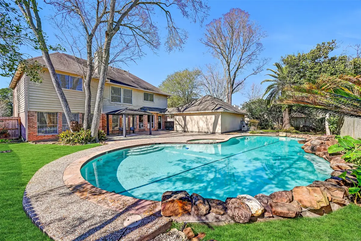 303 Melodywood Drive, Friendswood, TX 77546 - #1