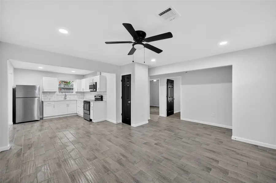 715 Nell Street, Pasadena, TX 77506 - Image #2