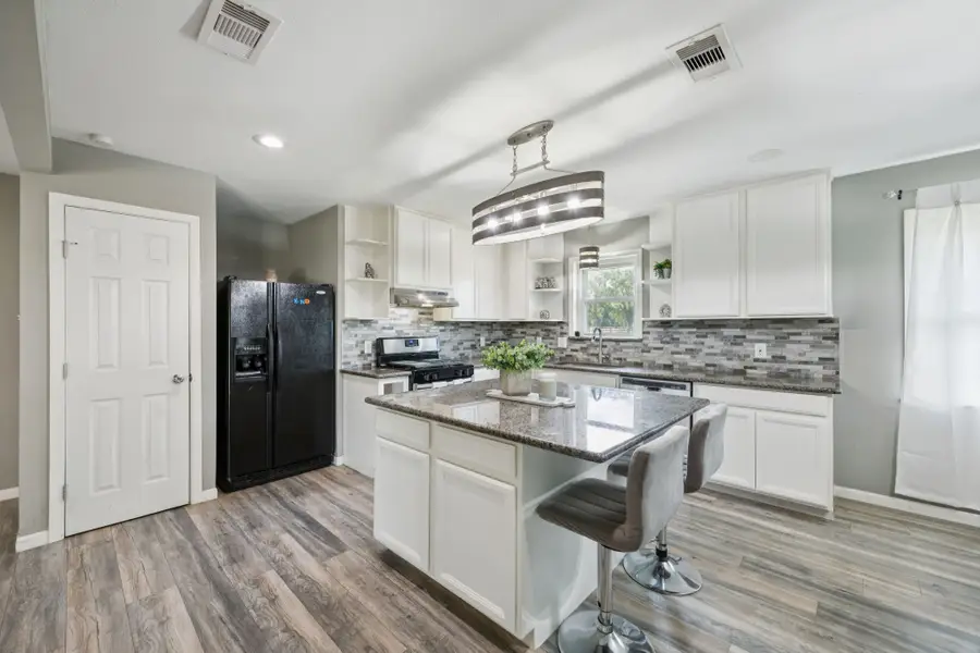 3889 County Road 155, Alvin, TX 77511 - Image #3