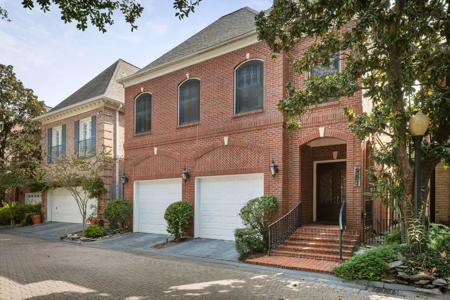 251 Sugarberry Circle, Houston, TX 77024 - Image #2