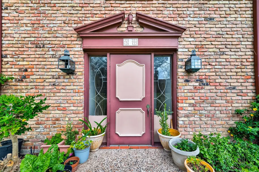 7600 Burgoyne Road #121, Houston, TX 77063 - #2