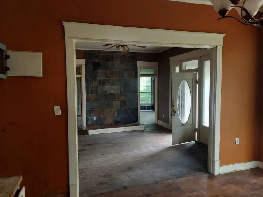 404 N Frazier Street, Daingerfield, TX 75638 - Image #3