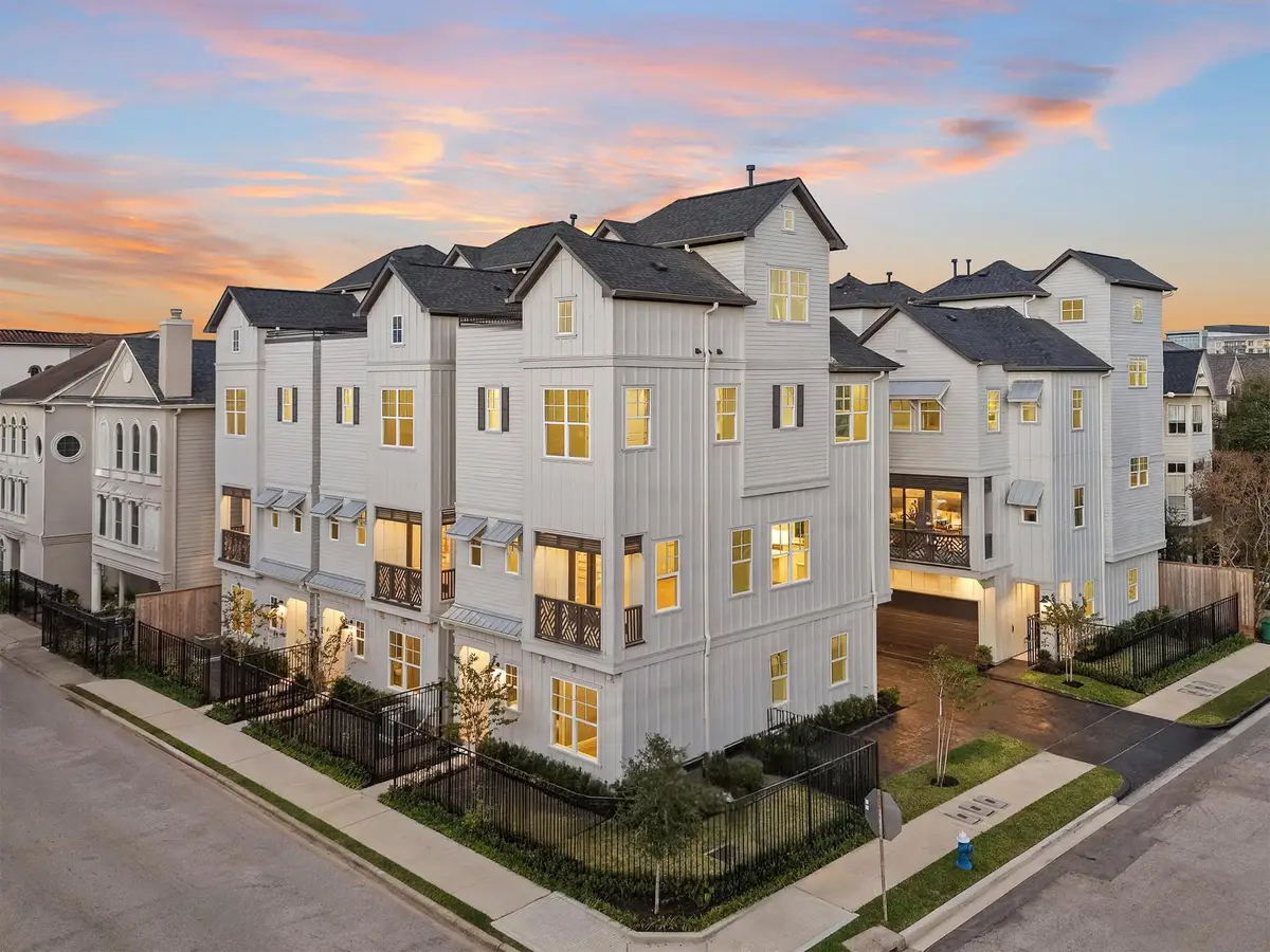 4028 Blossom Street, Houston, TX 77007 - #1