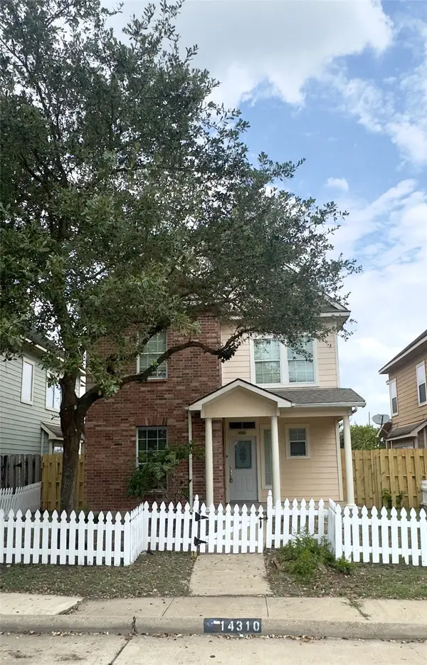 14310 Summer Garden Drive, Houston, TX 77083