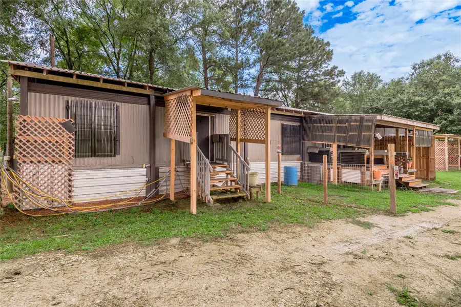159 S Pecan Avenue, Groveton, TX 75845 - #3
