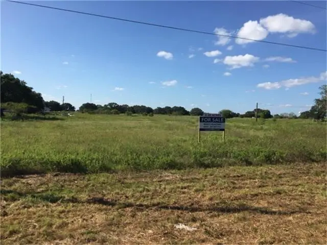 534 Us Highway 183 S, Cuero, TX 77954 - Image #3