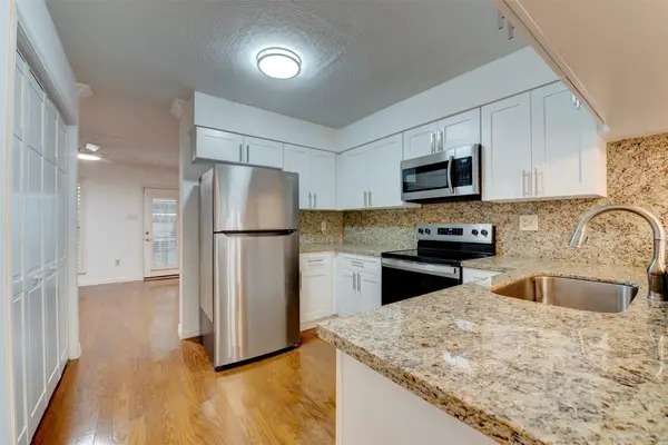 17108 Beaver Springs Drive #8, Houston, TX 77090