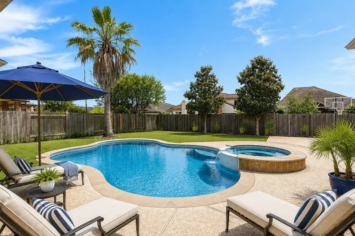 935 Poydras Street, Sugar Land, TX 77498 - #1